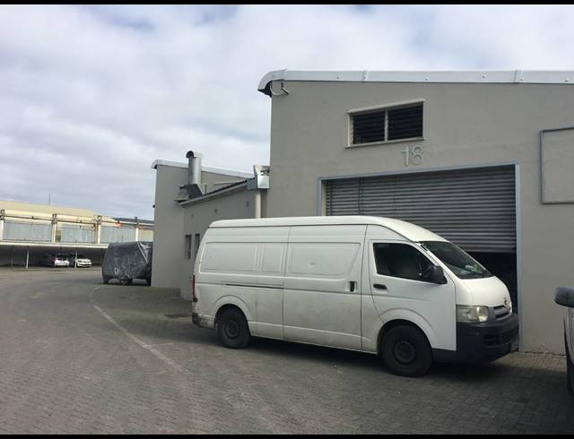 335M² FACTORY TO LET IN STIKLAND INDUSTRIAL